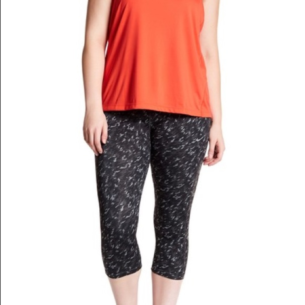 Nike dri-fit crop leggings/running tights, 3XL NWT